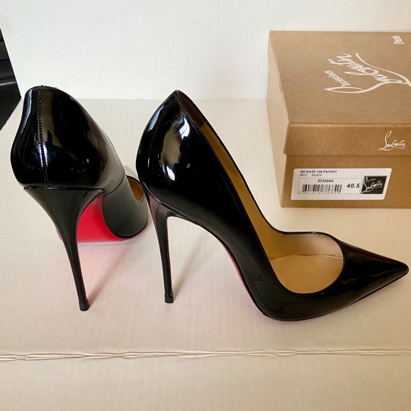 COPY - Louboutin So Kate 120 Black Patent Leather… - Picture 3 of 6